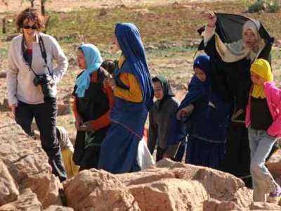 Circuit 4x4 Agadir, les enfants nous accompagnent vers un agadir