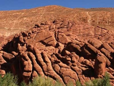 Les rochers pattes de singes dans la vallee du Dades