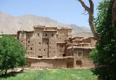 Maisons en pisé dans les Aït Bougmez