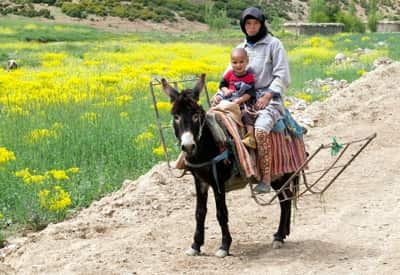 A velo, rencontre dans le Haut-Atlas