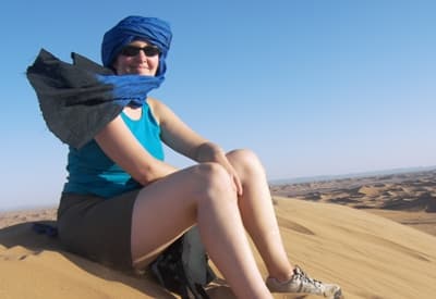 Vetetiste sur les dunes de Chegaga