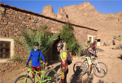 Raid chez l'habitant dans le djebel saghro